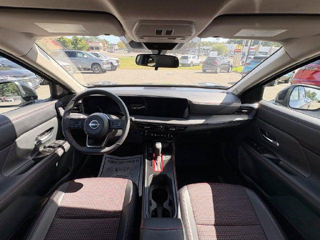 2025 Nissan Kicks SR Intelligent AWD 2025 Nissan Kicks SR Intelligent AWD