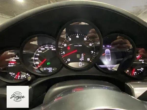 2018 Porsche 911 Carrera