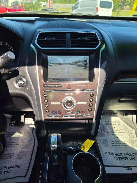 2017 Ford Explorer Platinum
