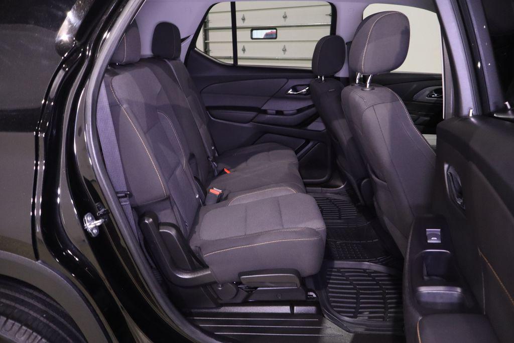 car-gallery-32