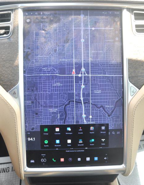 2014 Tesla Model S 85