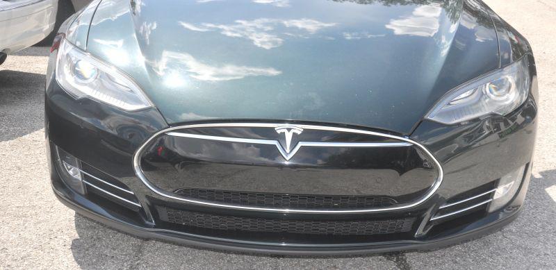 2014 Tesla Model S 85