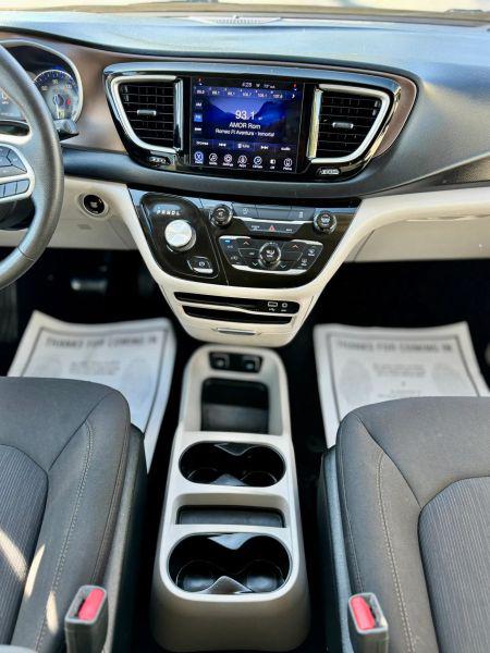 2017 Chrysler Pacifica Touring