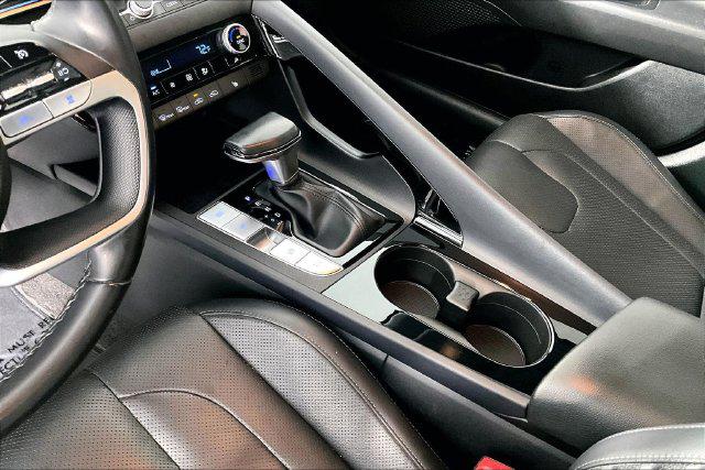 Used 2022 Hyundai Elantra Limited For Sale in Millington, TN