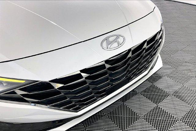 Used 2022 Hyundai Elantra Limited For Sale in Millington, TN