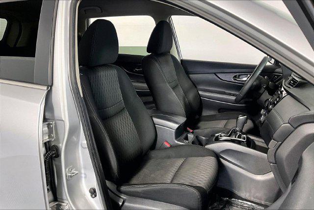 Used 2017 Nissan Rogue SV For Sale in Olive Branch, MS