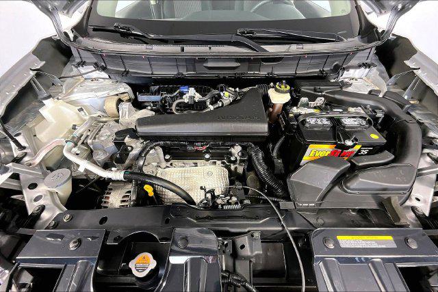 Used 2017 Nissan Rogue SV For Sale in Olive Branch, MS
