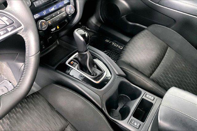 Used 2017 Nissan Rogue SV For Sale in Olive Branch, MS