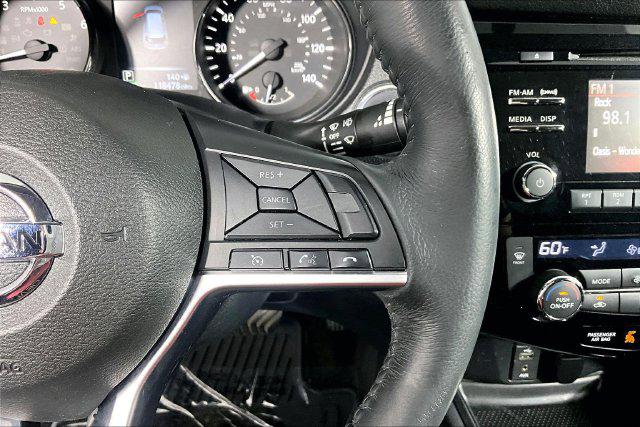 Used 2017 Nissan Rogue SV For Sale in Olive Branch, MS