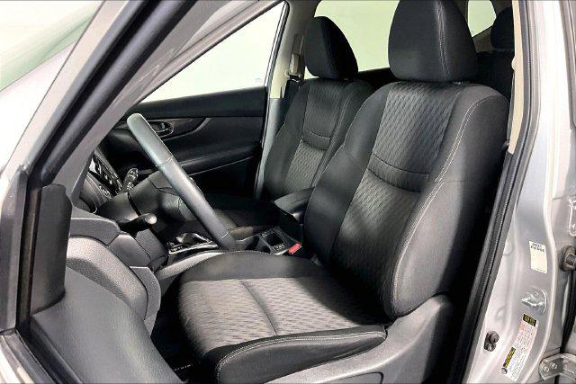Used 2017 Nissan Rogue SV For Sale in Olive Branch, MS