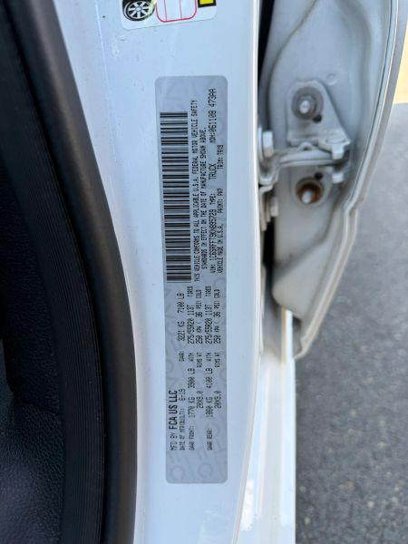 2019 Ram 1500 Big Horn/Lone Star Crew Cab 4x4 57 Box