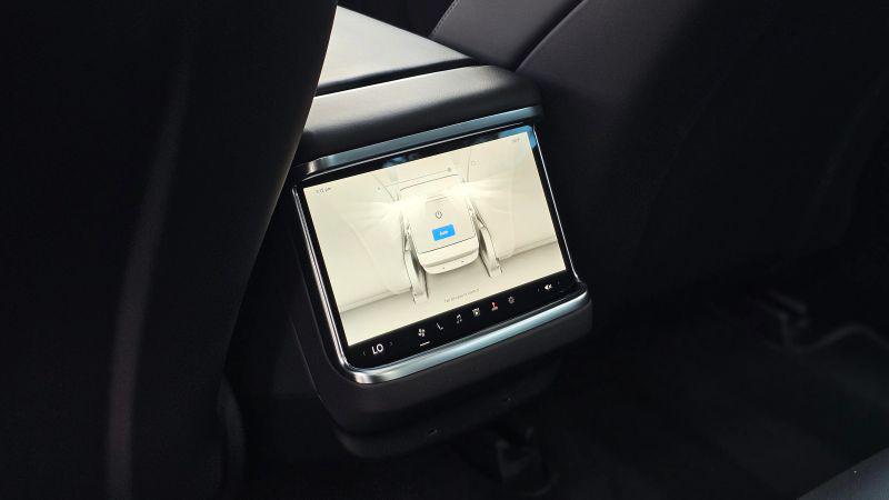 2023 Tesla Model S Standard Range