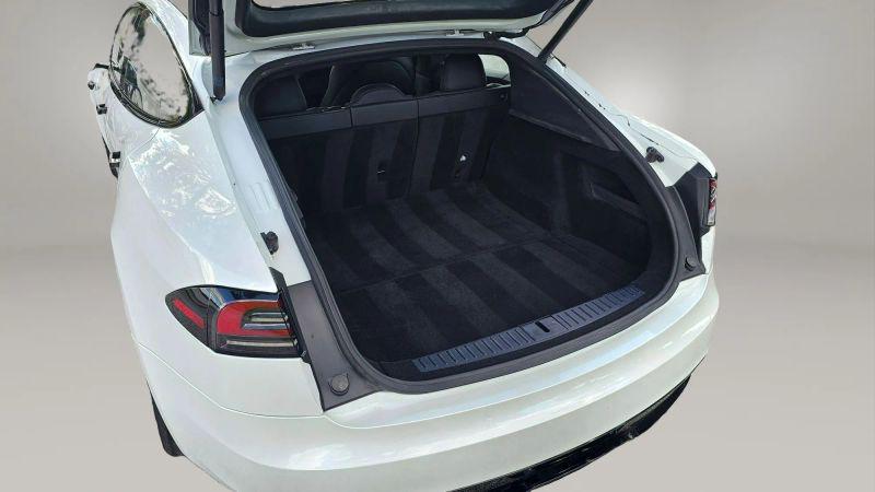 2023 Tesla Model S Standard Range
