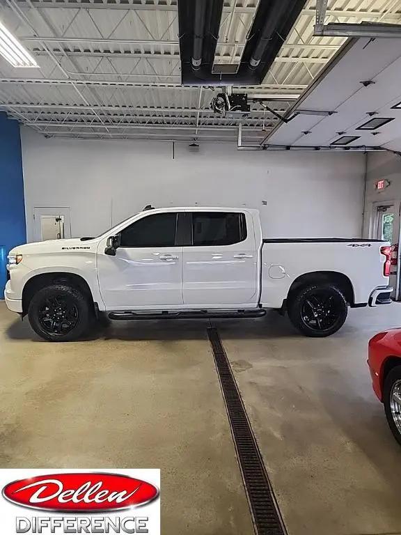 2022 Chevrolet Silverado 1500 4WD Crew Cab Short Bed RST for sale in Tipton, IN