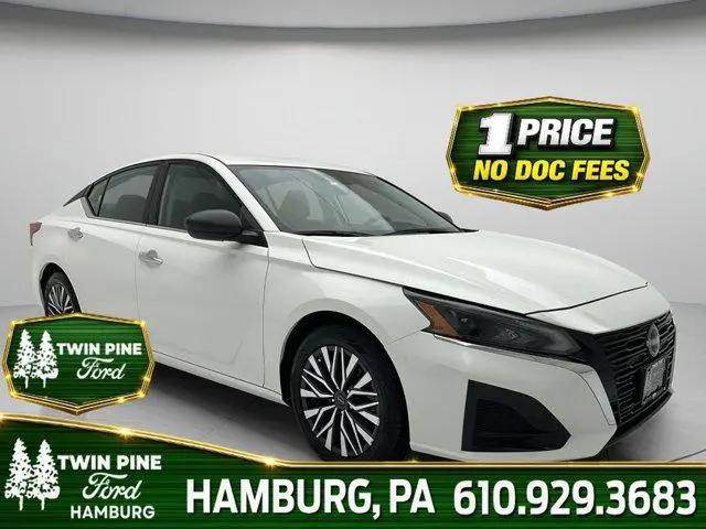 2025 Nissan Altima SV FWD for sale in Hamburg, PA