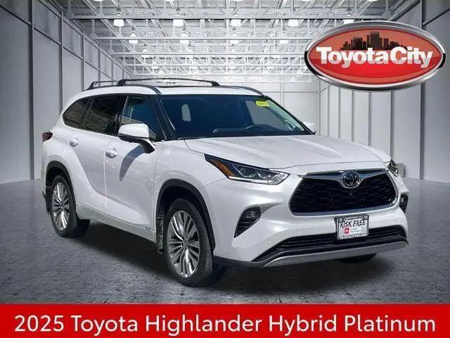 2025 Toyota Highlander Hybrid Platinum for sale in Mamaroneck, NY