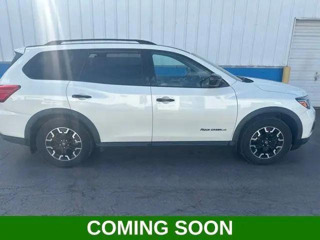 2019 Nissan Pathfinder SV for sale in Liverpool, NY
