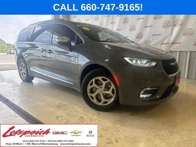 2023 Chrysler Pacifica Limited AWD for sale in Warrensburg, MO