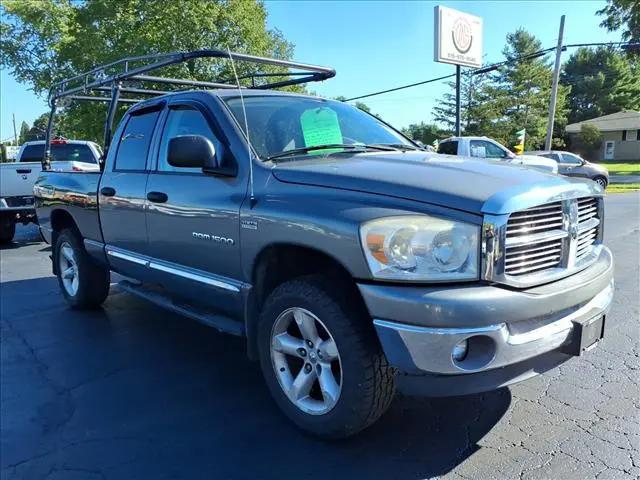 2007 Dodge Ram 1500 SLT/TRX4 Off Road/Sport for sale in Belvidere, IL