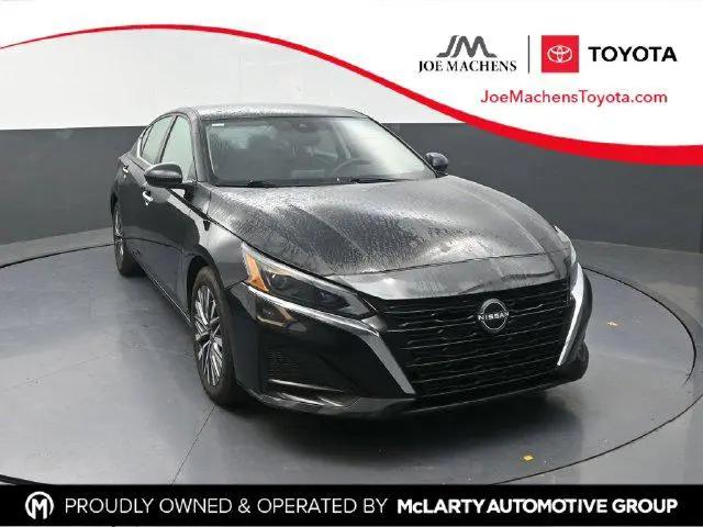 2025 Nissan Altima SV FWD for sale in Columbia, MO