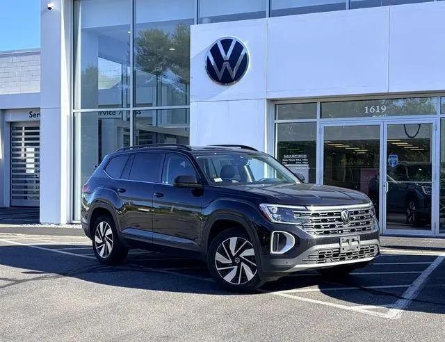 2024 Volkswagen Atlas 2.0T SE w/Technology for sale in Raynham, MA