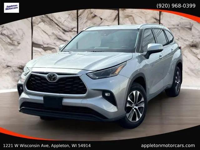 2022 Toyota Highlander XLE for sale in Appleton, WI