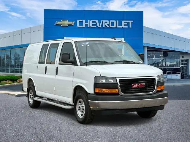 2025 GMC Savana Cargo RWD 2500 Regular Wheelbase Work Van for sale in Troy, MI