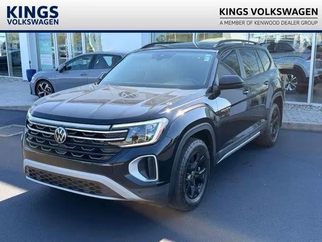 2024 Volkswagen Atlas 2.0T Peak Edition SE w/Technology for sale in Cincinnati, OH