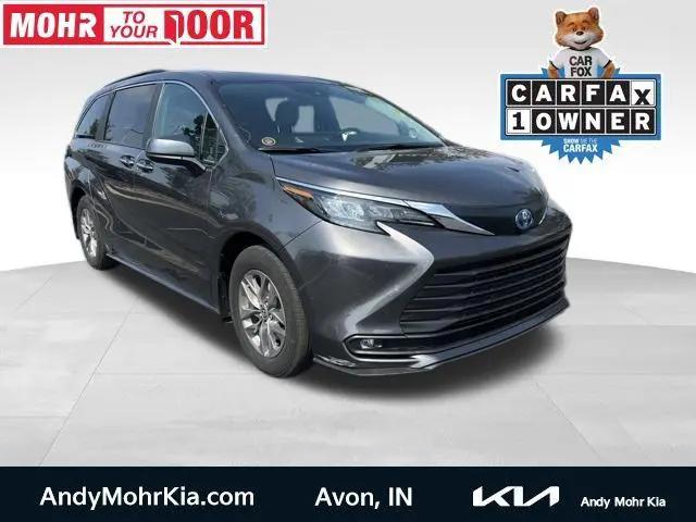 2025 Toyota Sienna XLE for sale in Avon, IN