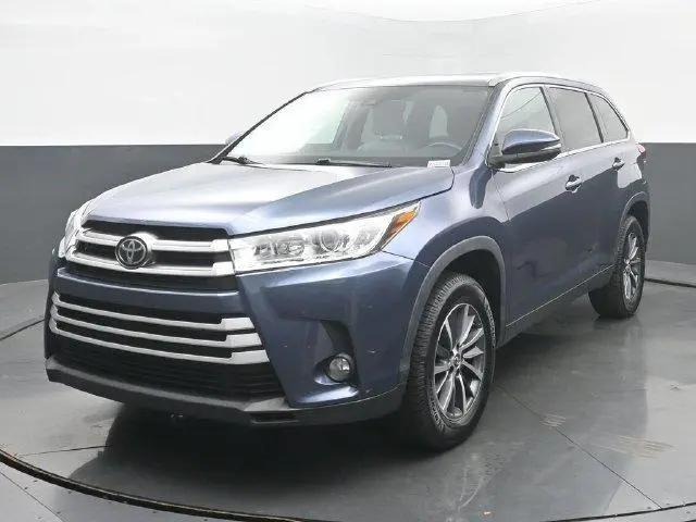 2019 Toyota Highlander XLE for sale in Kokomo, IN