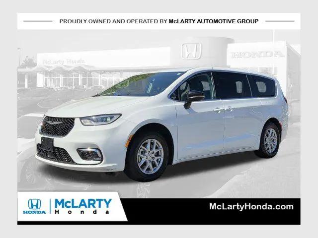 2024 Chrysler Pacifica Touring L for sale in Little Rock, AR