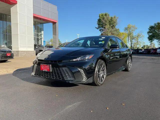 2025 Toyota Camry SE for sale in Baxter, MN