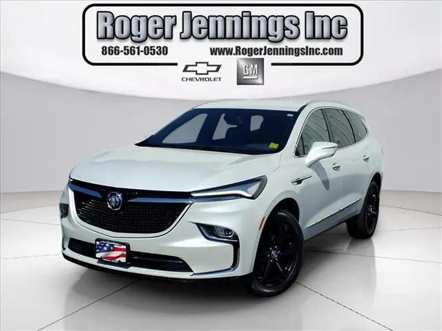 2023 Buick Enclave Essence FWD for sale in Hillsboro, IL