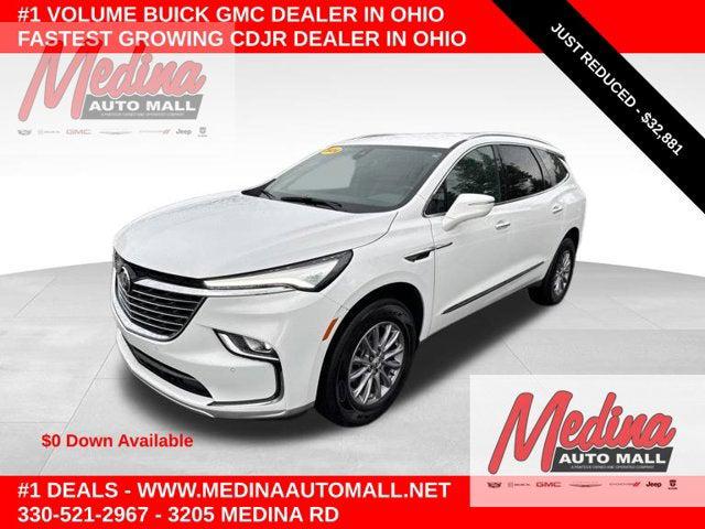 2024 Buick Enclave Essence FWD for sale in Medina, OH
