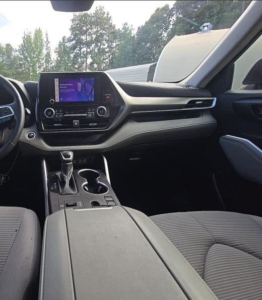 Used 2024 Toyota Highlander LE For Sale in Millington, TN