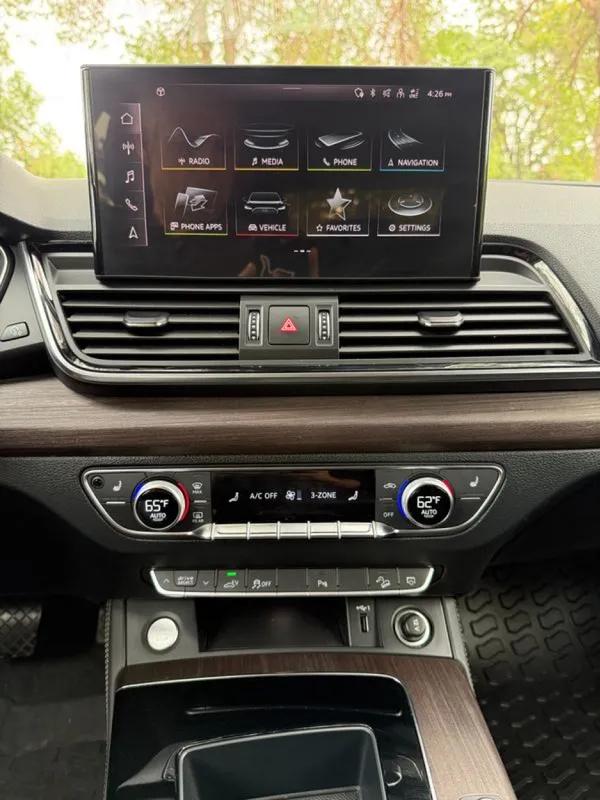 2023 Audi Q5 Premium Plus 55 TFSI e S line quattro S tronic