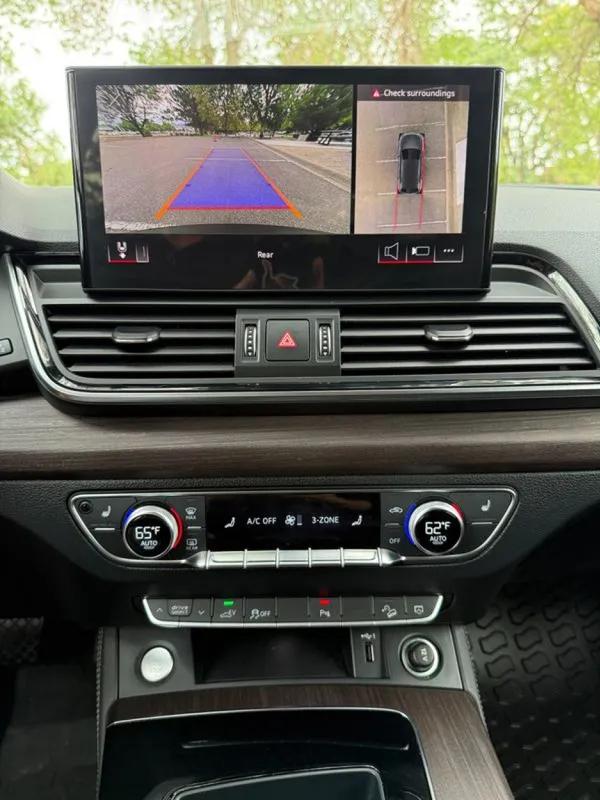 2023 Audi Q5 Premium Plus 55 TFSI e S line quattro S tronic