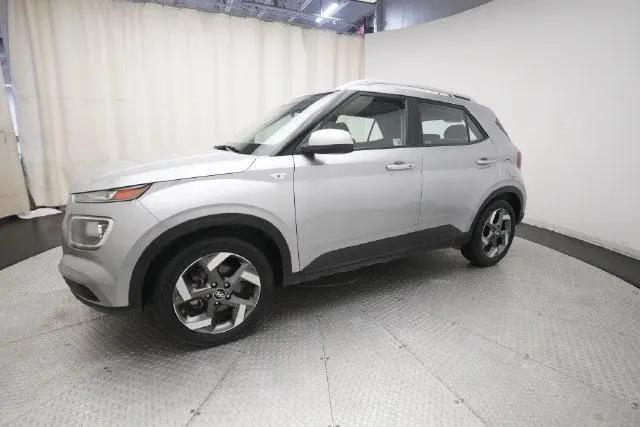 2025 Hyundai Venue SEL for sale in Kalamazoo, MI