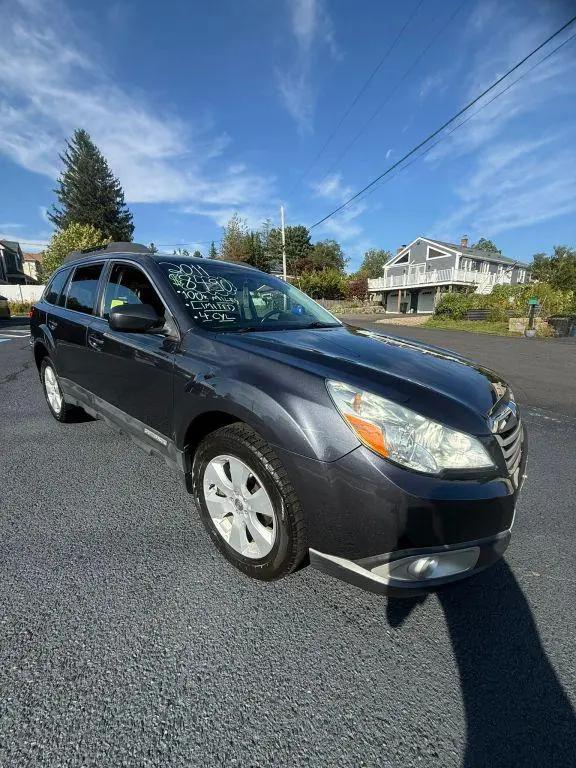 2011 Subaru Outback 2.5i Limited for sale in Holliston, MA
