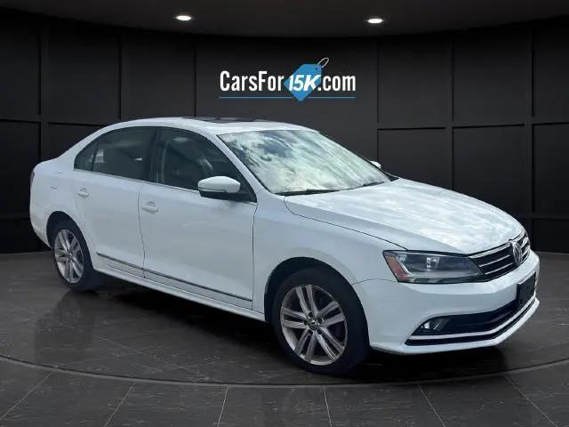 2017 Volkswagen Jetta 1.8T SEL for sale in Plymouth, WI