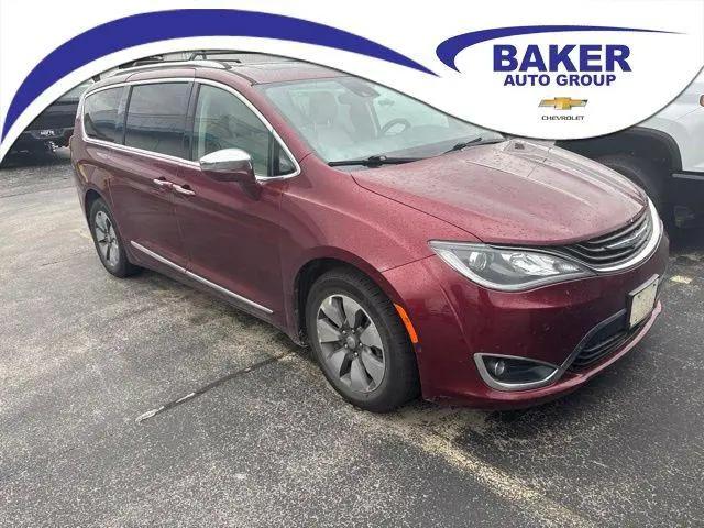 2018 Chrysler Pacifica Hybrid Limited for sale in Cadillac, MI