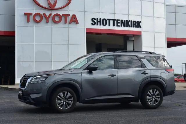 2024 Nissan Pathfinder SV 4WD for sale in Quincy, IL