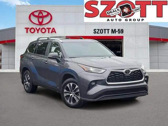 2025 Toyota Highlander Hybrid XLE for sale in Waterford, MI