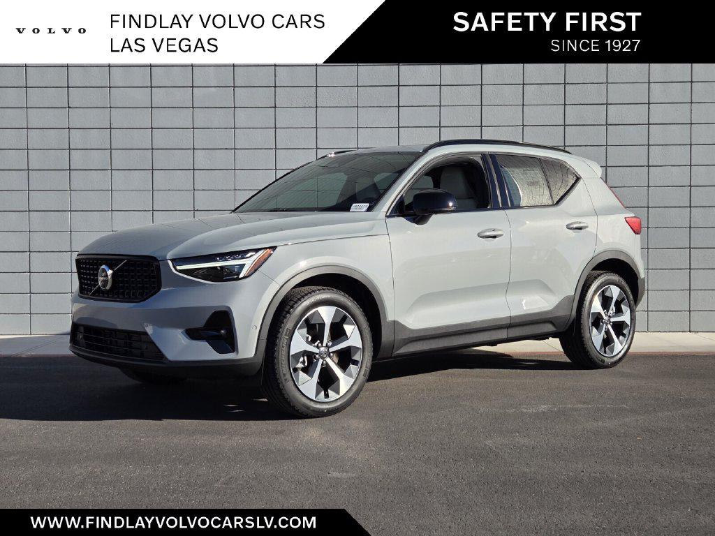 2026 Volvo XC40
