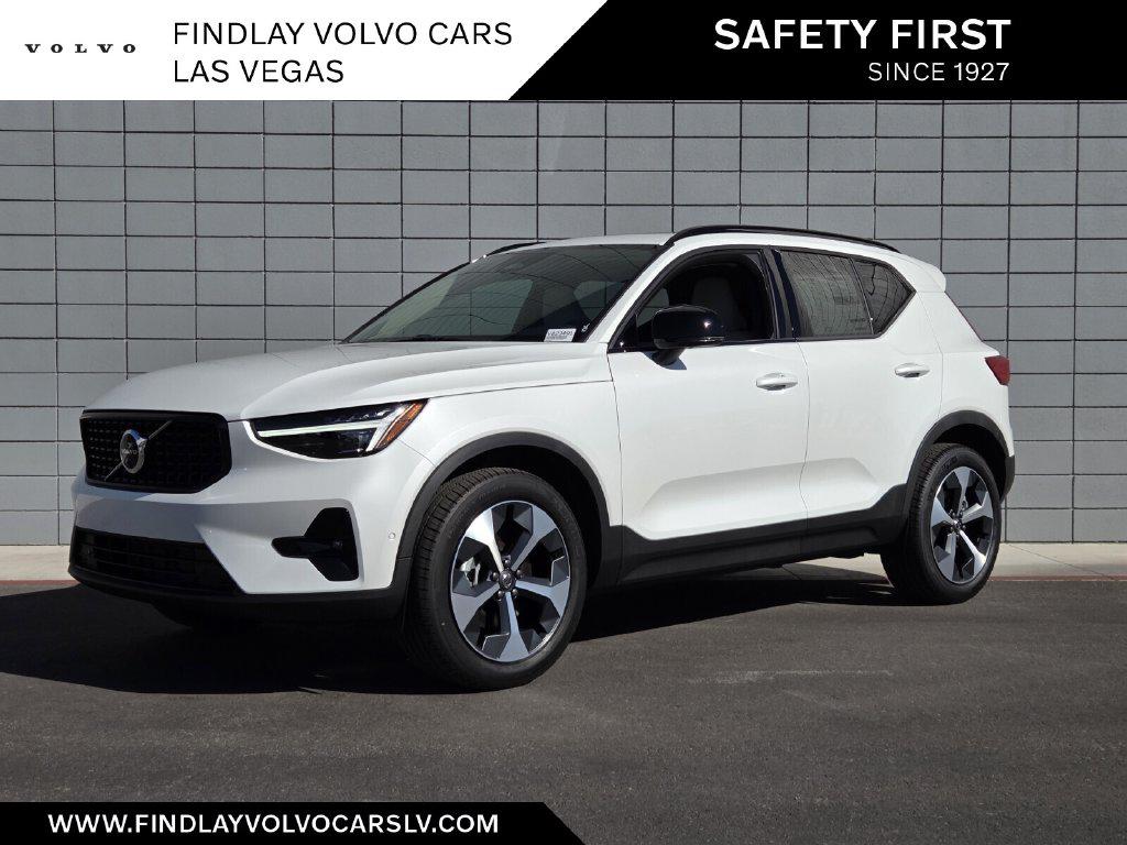 2026 Volvo XC40