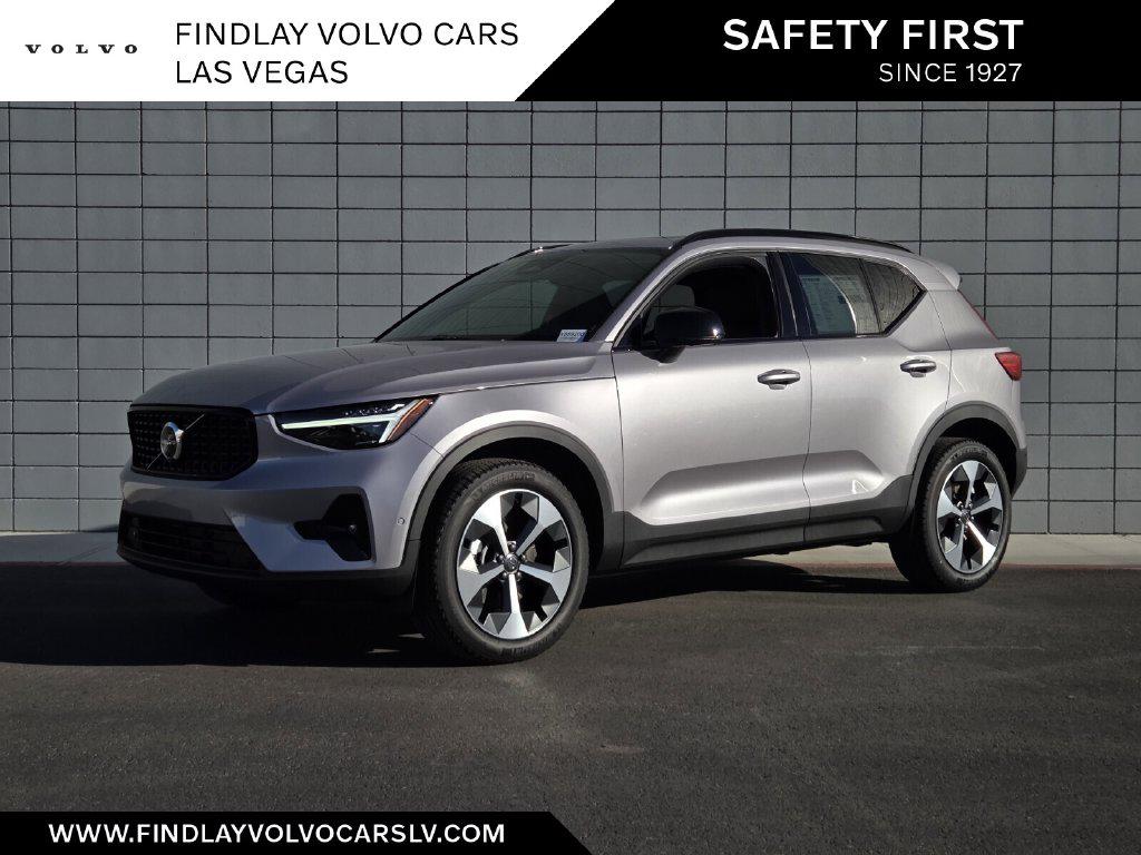 2026 Volvo XC40