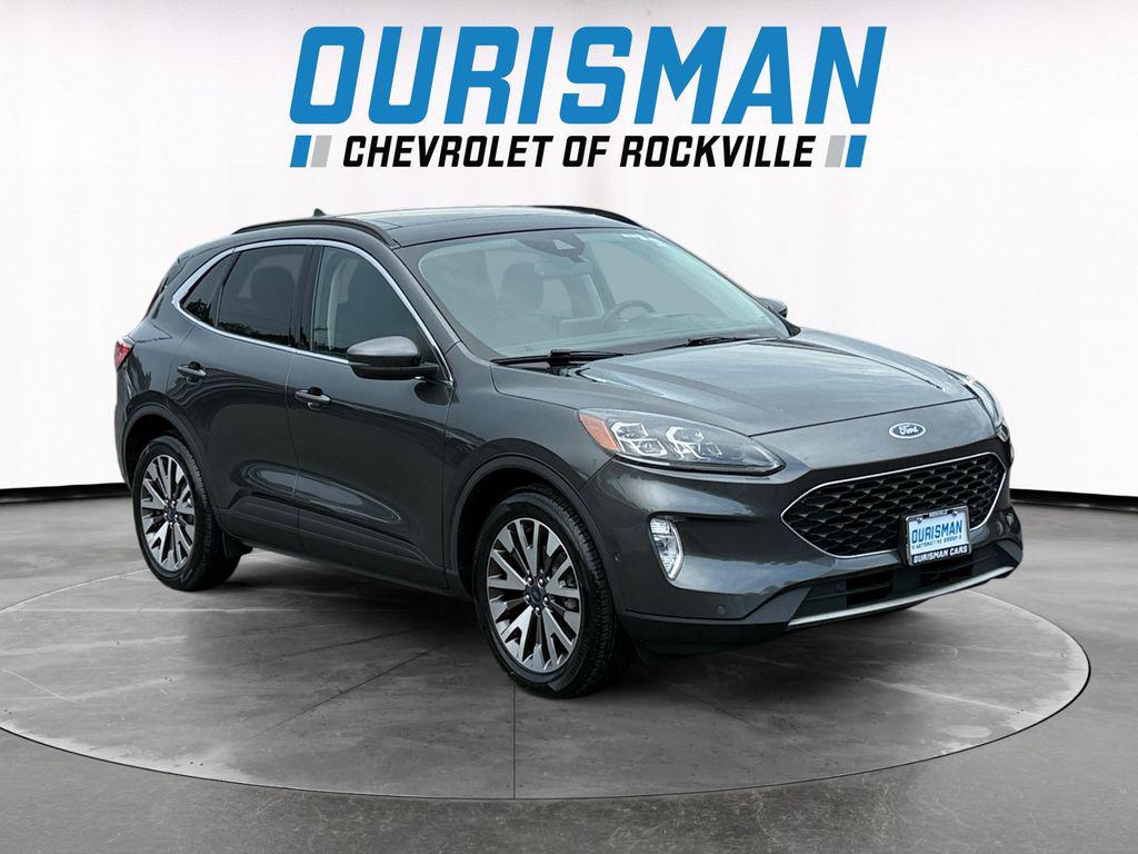 /2020 Ford Escape