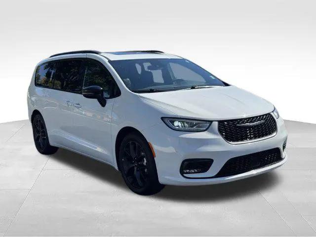 2025 Chrysler Pacifica Limited for sale in Fort Wayne, IN
