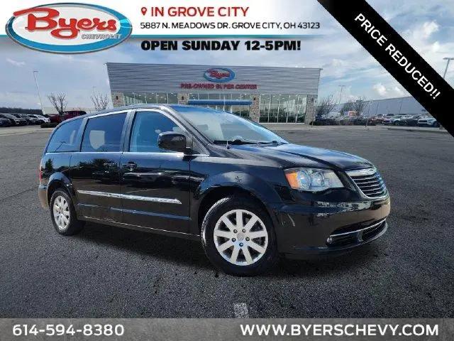 2013 Chrysler Town & Country for sale near Grove City, OH