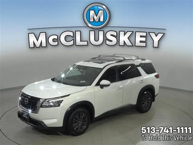 2022 Nissan Pathfinder SV 4WD for sale in Cincinnati, OH